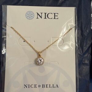 Nice and Bella Gold plated Necklace with Crystal Pendant